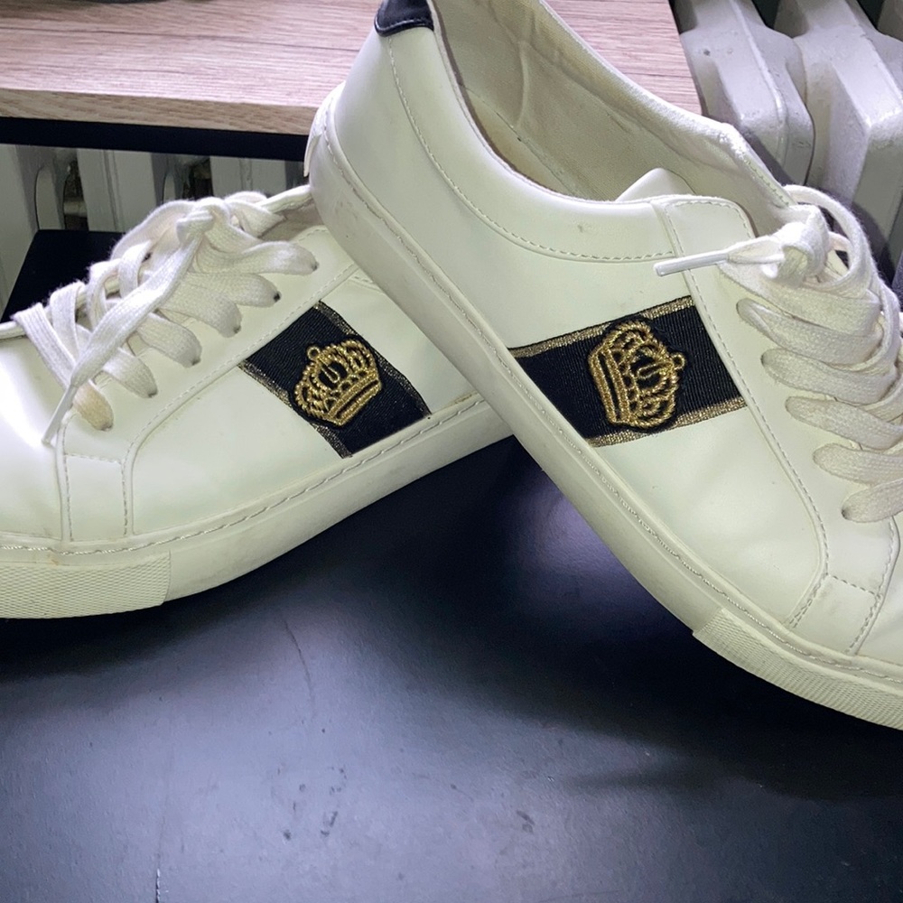 ASOS kicks size 11
